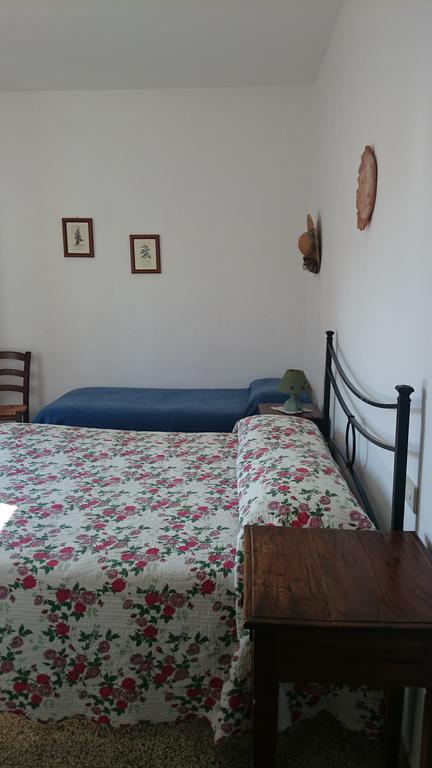 לינה וארוחת בוקר פוג'יבונסי Il Casale מראה חיצוני תמונה