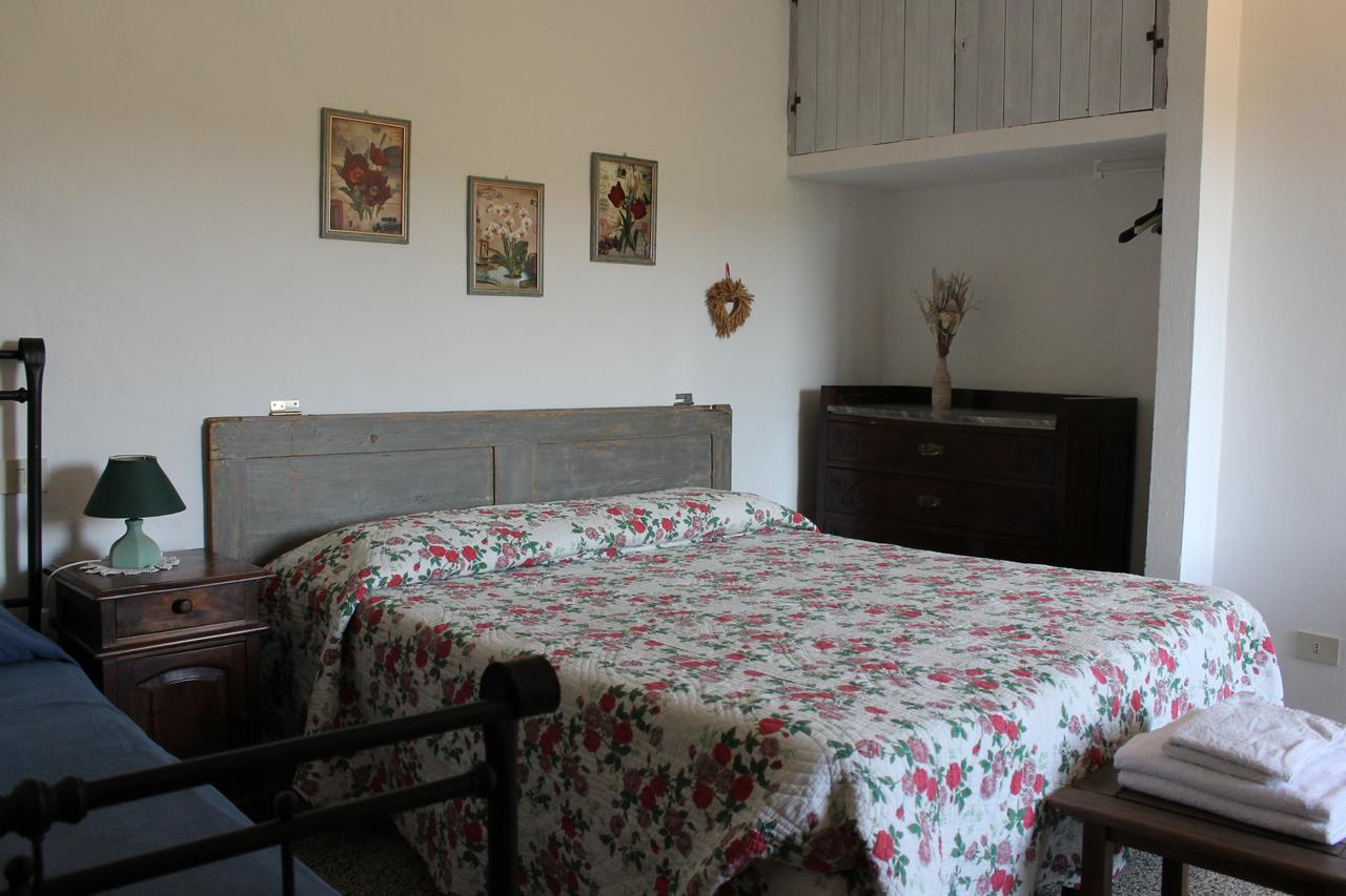לינה וארוחת בוקר פוג'יבונסי Il Casale מראה חיצוני תמונה